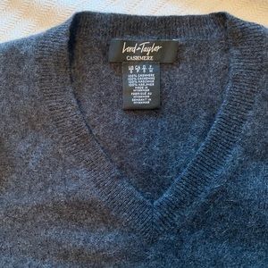 100% cashmere sweater